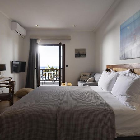 Eleni'S Sea View Adults Only Пефкохори Екстериор снимка