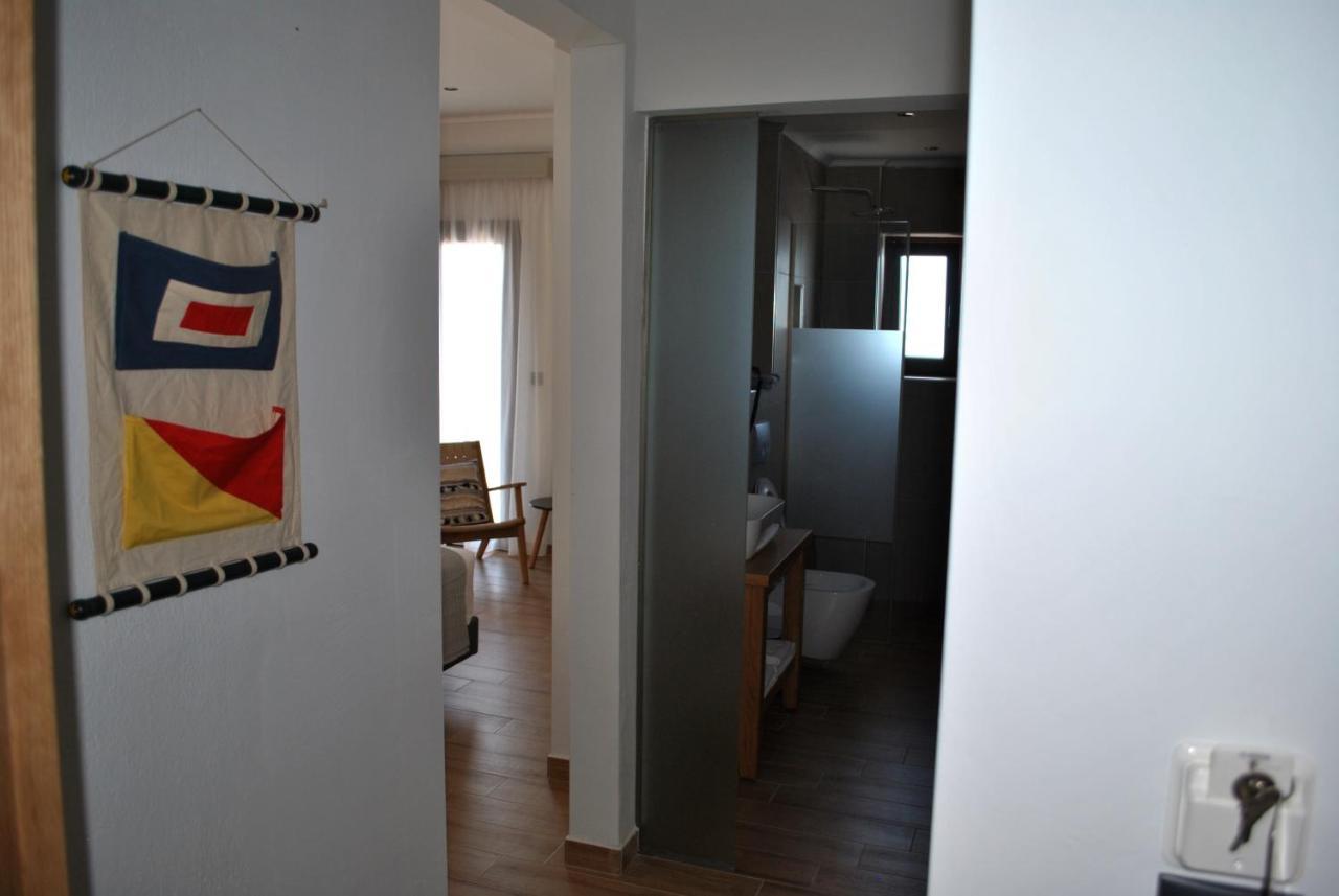 Eleni'S Sea View Adults Only Apartment Пефкохори Екстериор снимка